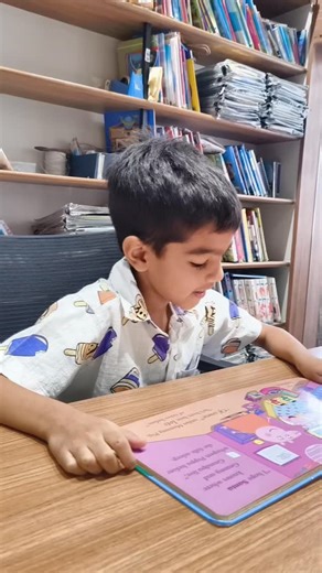 BookEinstein | Classes and Workshops for K-12 on Instagram: "We’re raising readers who think, not just read 📚💭 Join our library subscription now! reading, early reader, peppa pig, story books, online classes, English grammar, creative writing, critical thinking"