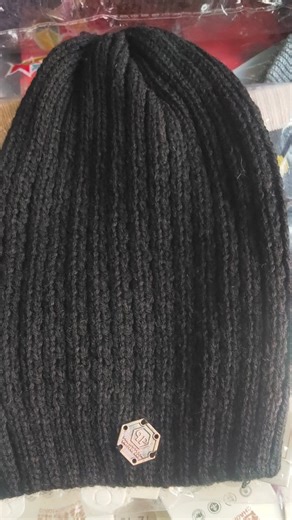 Punit bhatiya on Instagram: "New new men's woolen caps collection available At ahana garments Shop:: Devi road kotdwara Mob: 9760777468"