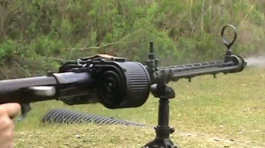 日98式航空机枪射击