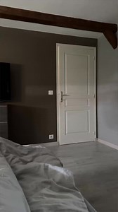 This photo went viral after being posted with the label "average American women." What do you notice about it? Check in comments for more...👇👇👇 | Jeremlaura TV