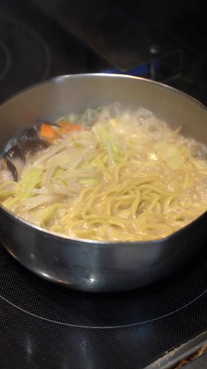 長崎ちゃんぽんが出来るまで...#長崎ちゃんぽん #リンガーハット #リンガーハット天神今泉店