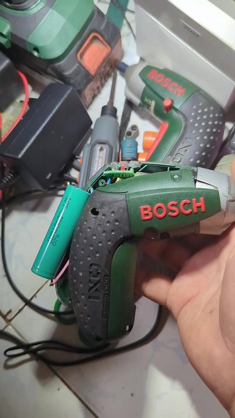 Bosch Mini 4V: Power and Precision for DIY Projects