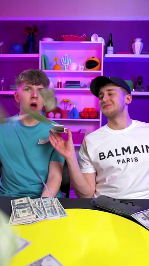 Magician vs Wizard 😳