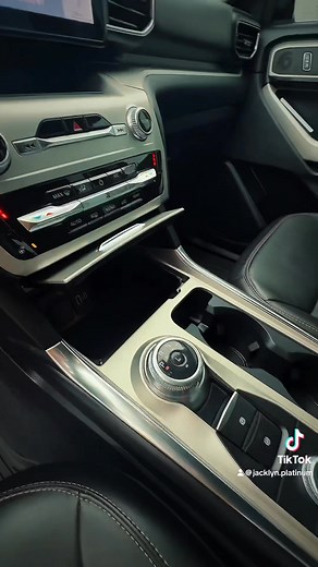 !!!!Come & get it!!!! 2022 Ford Explorer XLT, 4WD, 4Cyl 2.3L, Navigation, Adaptive Cruise, Trailer Tow Pack, Ford Co-Pilot 360, Heated Leather, Heated Steering!! | Jacklyn Platinum-Sales