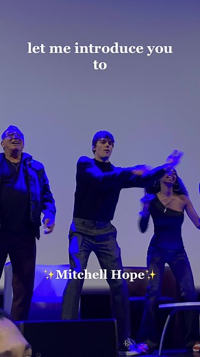 Meeting the Funniest and Nicest Person Ever | Mitchell Hope