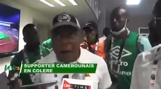 La belle famille est fâchée... Qu'ils rentreuuuuuuuu🤣😆😁🤣 | Flashpics.com