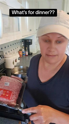 6.6K views · 76 reactions | Macaroni and Tomato Dish (Amish-style Goulash) Find the full recipe on my website at amish-heritage.org I'm leaving a link in the comments. #AmishRecipes #amishblog #examishgirl #amishfood #macaroniandtomato #goulash | My Amish Heritage | Facebook