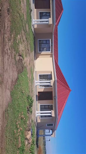 Leecostruction: Empowering the Eastern Cape Community