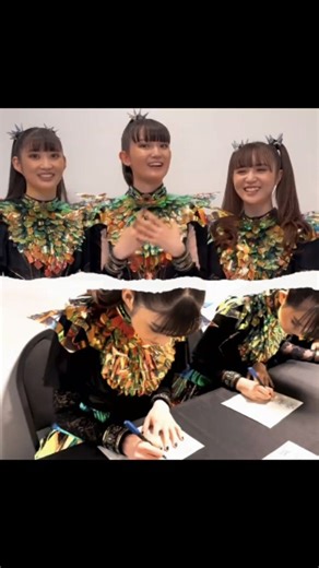 Momo.metali on Instagram: "🥰🥰"