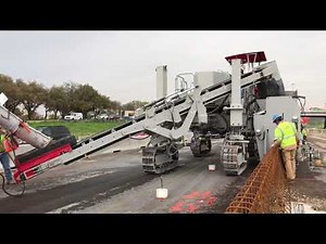 7700 Multipurpose Concrete Slipform Machine