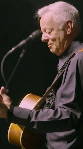 Tommy Emmanuel - "Windy & Warm" from 'Live at The Sydney Opera House'