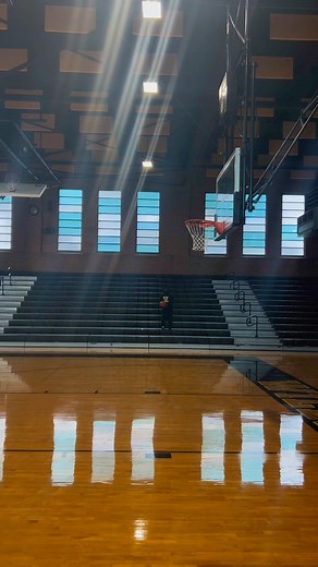 6K views · 64 reactions | ONE OF THE BEST SOUNDS ON EARTH!! #basketball #ballislife #basketballneverstops #BasketballTraining #asmr #basketballlovers #icandoallthingsthroughchrist #bball | Michael Brewington | Facebook