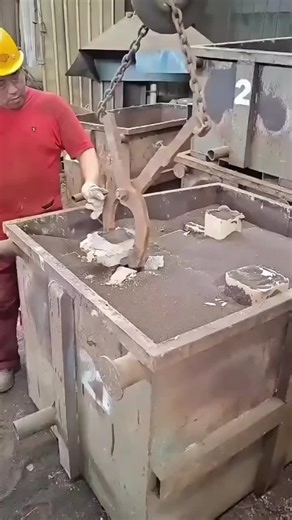Amazing factory work 🏭 Amazing factory work 🏭 #factory#workers#satysfying#viral#skills