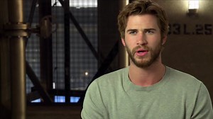 Mockingjay Part 1 - Liam Hemsworth/Gale Interview