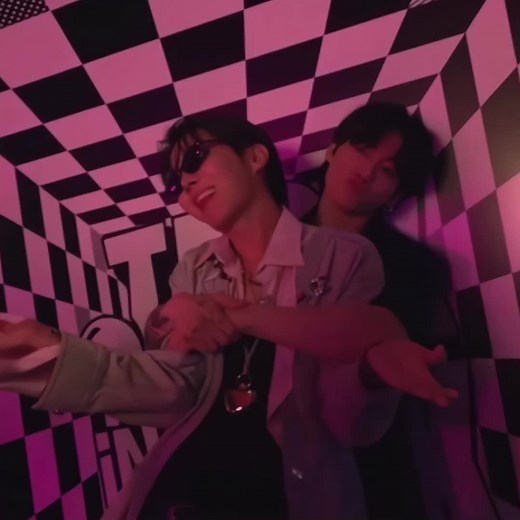 Family🫶💜 #bts #jungkook #suga #taehyung #jhope #jimin #jin #rm #viral #btsarmy