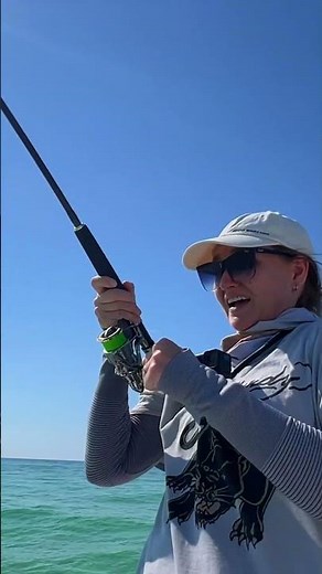 her BIGGEST fish EVER 🤩 EASY fishing method for BIG FISH🎣🐟 #fishing