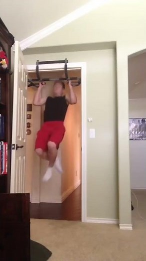 Pull-Up Bar Fail When Pull Up Bar Breaks l Workout Fail