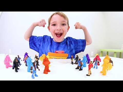 Father & Son ULTIMATE TOY BATTLE / WWE Beast Mode
