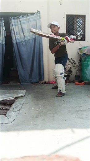 Batting practice from hanging ball #Cricket