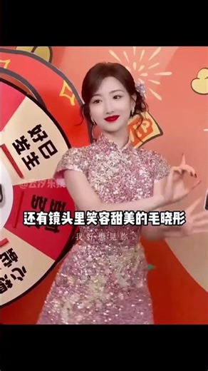 Title: Liu Yifei's Secret: The Reason Behind Her Unyielding Shoulder Strength