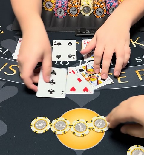 210K views · 1.7K reactions | Play Blackjack.21♠️ #poker #casino #blackjack #tablegames #thebigjackpot #A112 | 홲횑횎횊 홲횑횑횊횢횕횢 - ជាឆាយលី | Facebook
