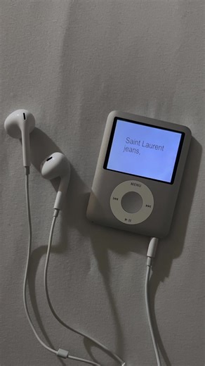 Psycho- Post Malone #ipod #nostalgia #2018 #throwback #fyp | psycho post malone