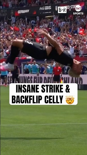 Antonee Robinson INCREDIBLE goal 😱