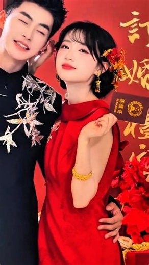 Stunning Chinese Bride Red Dress 😍 Traditional Bridal Look 👰❤️✨ #wedding #shorts