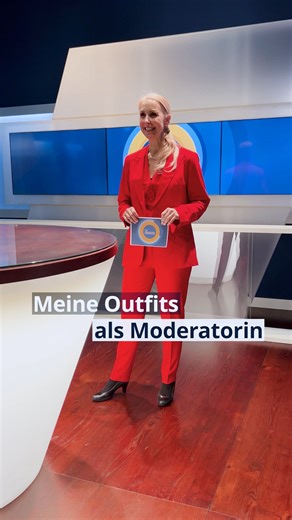 Witt on Instagram: "Anzeige | Unsere Looks für Moderatorin Stephanie Gräß ✨ Sieht sie nicht einfach toll aus?! Welches ihrer Outfits gefällt dir am besten? 😍"