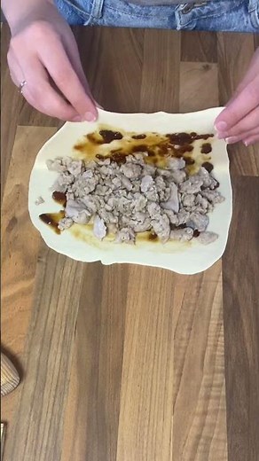 Easy Pork Sausage & Onion Chutney Calzone Recipe