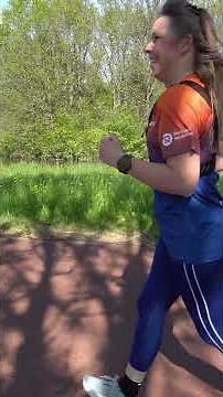 HARDLOPEN, had er niet echt zin in Maar toch even SAMEN met mijn 2 MOEDERS trainen #rennen #shorts