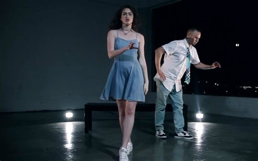 【超强机械舞】美女Dytto合作Poppin John编舞Bones