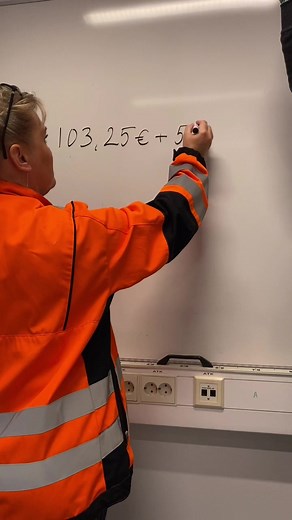 #Matematiikka #allekkainyhteenlasku #opettaja#muisti #pilkku #annukkaope #amiksetbest #motia