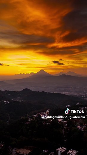 Atardecer en Ciudad de Guatemala - Enero 4, 2024