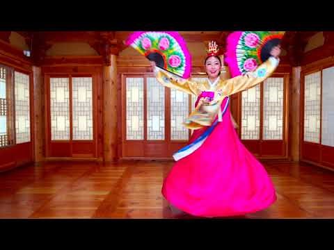 Fan Dance
