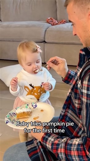 Baby tries pumpkin pie for the first time 😊 #shortsviral