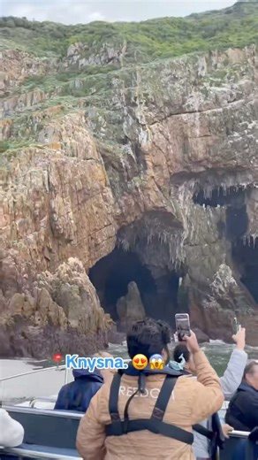 📍Knysna. 🇿🇦😍 WOW! Just look at these beautiful caves you see when going through the Knysna Heads. We live in the most beautiful country! 😍🇿🇦#CinematicTravelSA #Photography #WesternCape #Tourism #Knysna #Explore #WeLoveKnysna #ExploreKnysna #brentononsea #visitknysna | Cinematic Travel SA