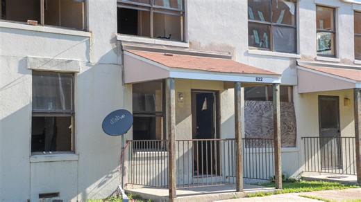 As Yamacraw Village faces demolition, alternative housing hard to find. Take a look