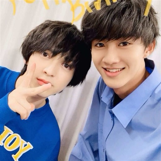 佐野さんに「付き合ってる？笑」って聞かれるそのじん 相思相愛すぎる❤️💛 あと身長差がちょうどいいね^_^ #吉田仁人 #曽野舜太 #そのじん #fyp #おすすめ @𝑅𝑢𝑟𝑢. @𝗇𝗈𝖺 @悠 @𝘩. @♩ @🦁