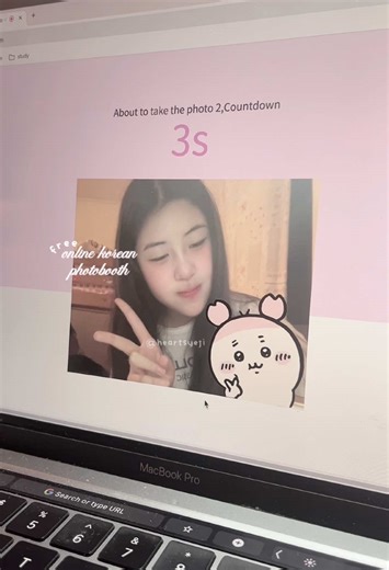 Discover Adorable Photo Booth Ideas