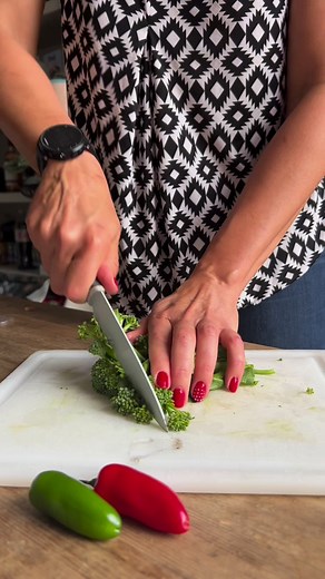 Can you smell that? 😏 That’s the smell of sustainability. 👏🏼Insects are incredibly eco-friendly food source compared to traditional livestock. 🦗🦗🦗They require so much less land, water, and feed to produce the same amount of protein as other types of meat. 💦🌳 Alex scored them 4/5 - would you try this?#bugbites #insectseatingchallenge #stirfry | Action Against Hunger UK