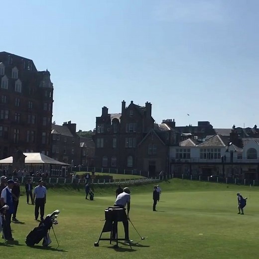 702K views · 3.7K reactions | Barack Obama tees off during his first...
