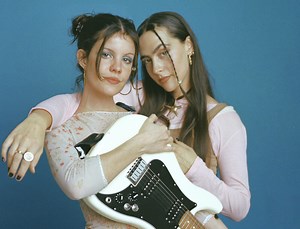 Hinds - "Superstar"