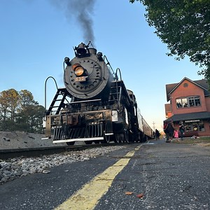 🌞🚂 Discover the Charm of Summer at the Tennessee Valley Railroad Museum! This summer, step into the past and embrace the enchanting experience of a train journey at the Tennessee Valley Railroad Museum. Our Missionary Ridge Local offers a unique glimpse into America’s rich railroading history. Journey through the iconic Missionary Ridge Tunnel and marvel at the captivating turntable demonstration. This adventure is more than a ride – it’s a celebration of our heritage. Book your seat today for