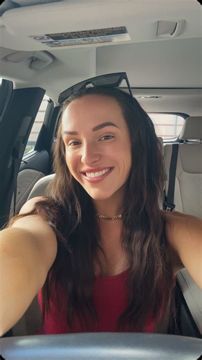 Megan Long | Wellness Coach on Instagram: "You can’t go from extreme dieting to “listening to your body” and expect to feel ‘balanced’ That’s not healing, that’s just creating more internal confusion. You’ve spent years jumping from diet to diet, chasing the next fix. Program after program Plan after plan. Living off caffeine and willpower. Ignoring hunger / fullness cues. Swinging between bingeing / restricting. Drowning in negative self-talk and body dysmorphia. Convincing yourself that exhaus