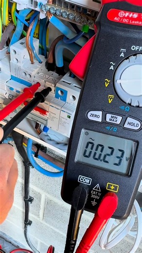 132K views · 1.1K reactions | Uncover leakage currents effortlessly with the Test Instruments Solutions TIS570 Earth Leakage Clamp Meter – your go-to tool for pinpointing nuisance tripping and verifying the right RCDs for installations using solar inverters, heat pumps, and EV chargers. Learn more  https://hub.efixx.co.uk/TIS570 #electrician #faultfinding #ClampMeter | EFIXX | Facebook