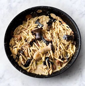 Jamie's simple and delicious Garlic Mushroom Pasta made with only 5 ingredients | Jamie Oliver