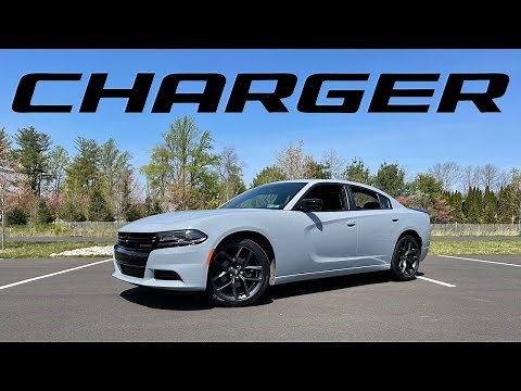 Review | 2021 Dodge Charger SXT V6 Blacktop