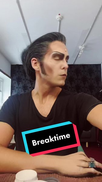 Breaktime Fun Activities with Creative Gestures