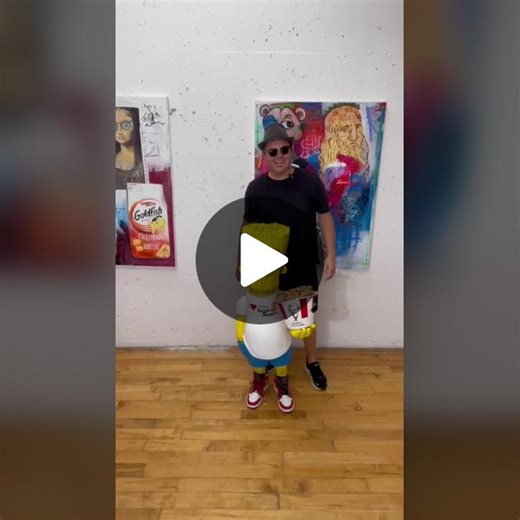 BART Simpson sculpture . . . . . . . #semperart #sculpture #art #miami #nyc #london #laart #uk #nycartist #sculpting #mindblown #bartsimpson #bart #thesimpsons #kfc #japan #tokio #artist